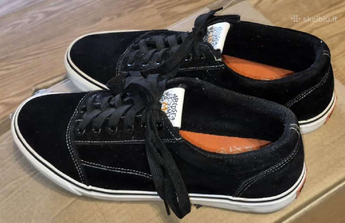 Bateliai Memphis One 43 dydis