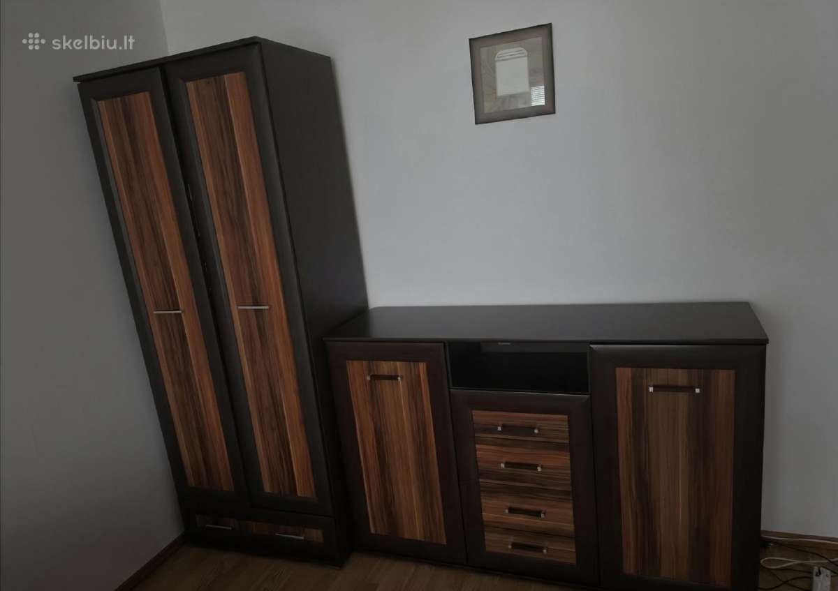 Idealios būklės spinta ir komoda su stalčiais