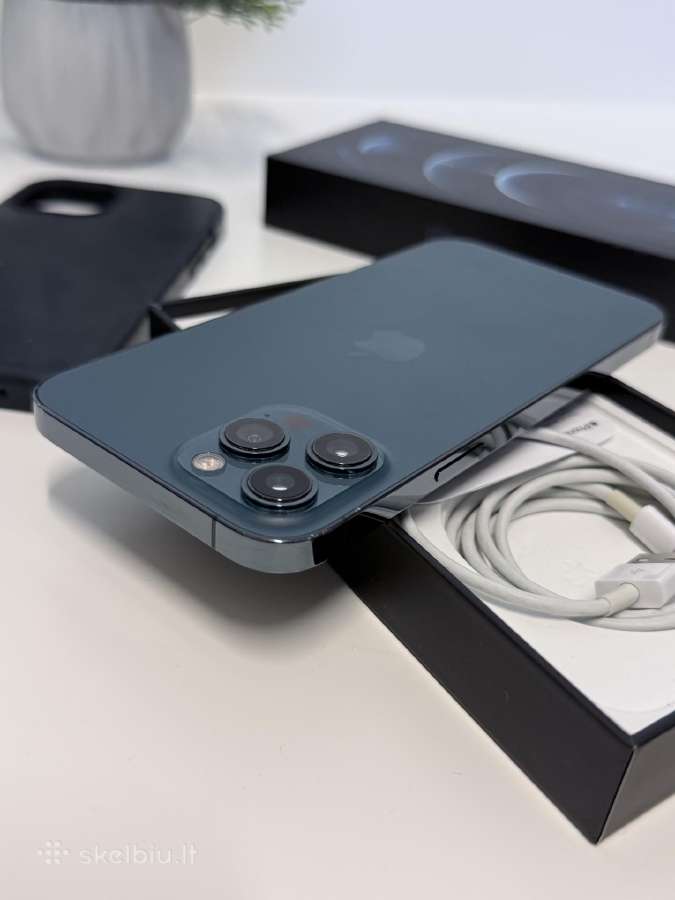 iPhone 12 Pro Max