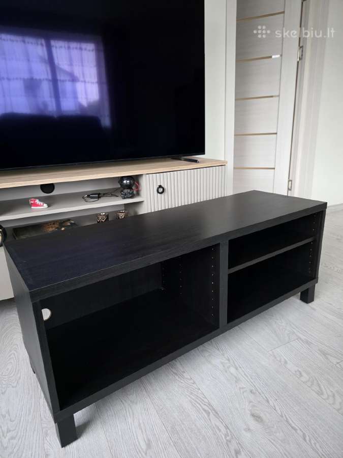TV staliukas