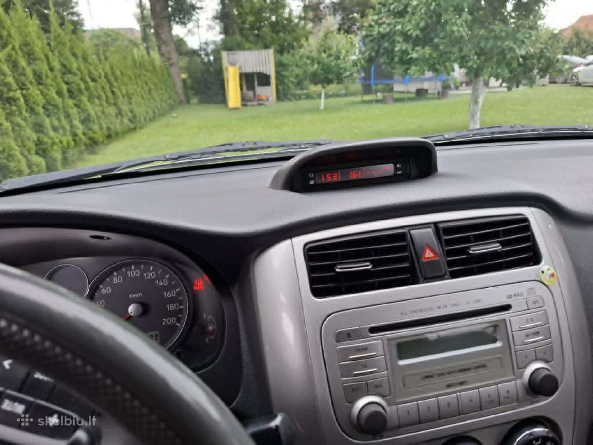 Suzuki Liana - nuotraukos Nr. 14