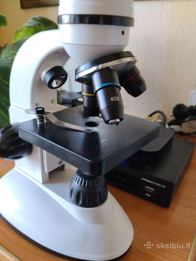 Mikroskopas Junior 40x-100x-400x