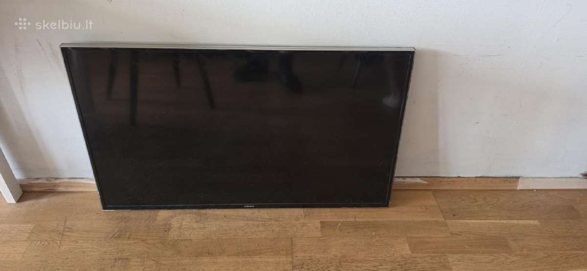 Geras naudotas TV su laikikliu