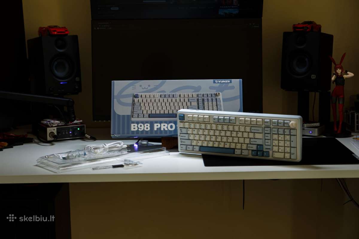 Yunzii B98 Pro belaidė mechaninė klaviatūra (Mėlyn