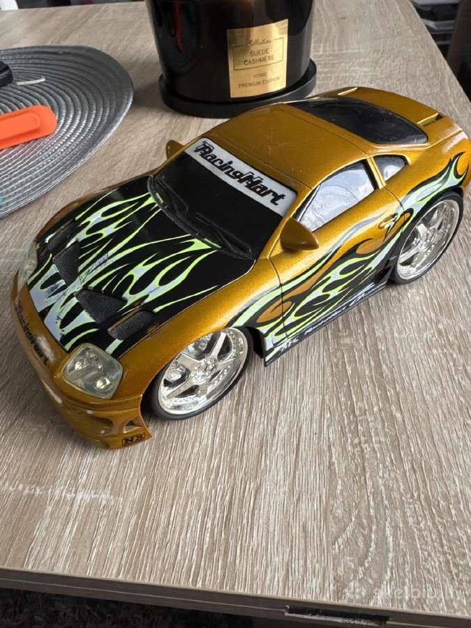 Fast and furious mašinėlė