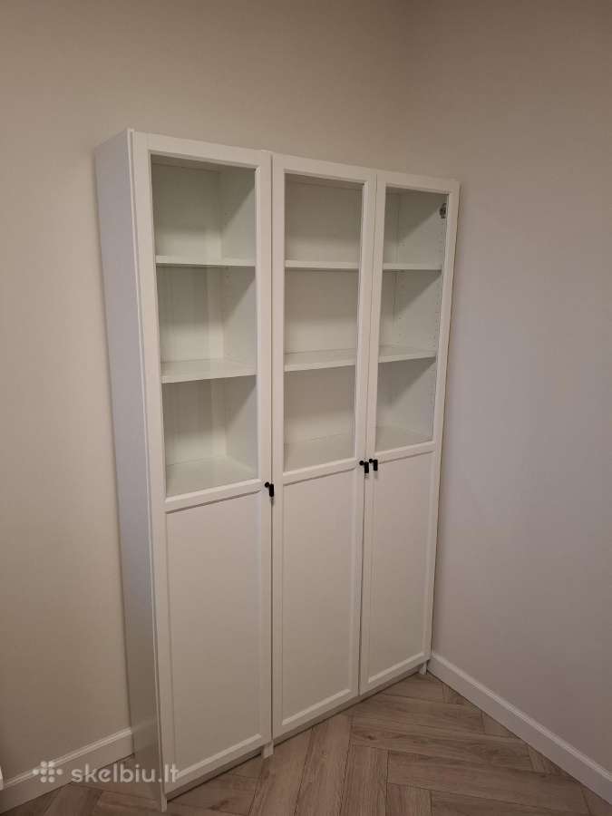 Ikea spintelės