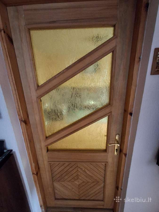 Namo medinės vidaus durys
