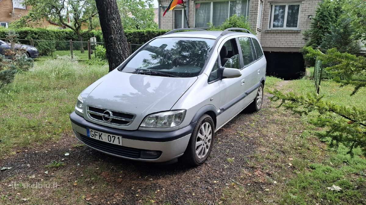 Parduodu automobilį