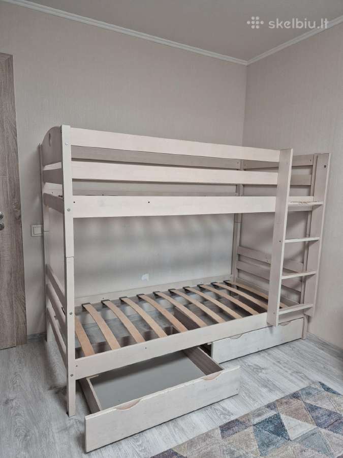 Parduodama dviaukštė lova 90/200 cm su stalčiais