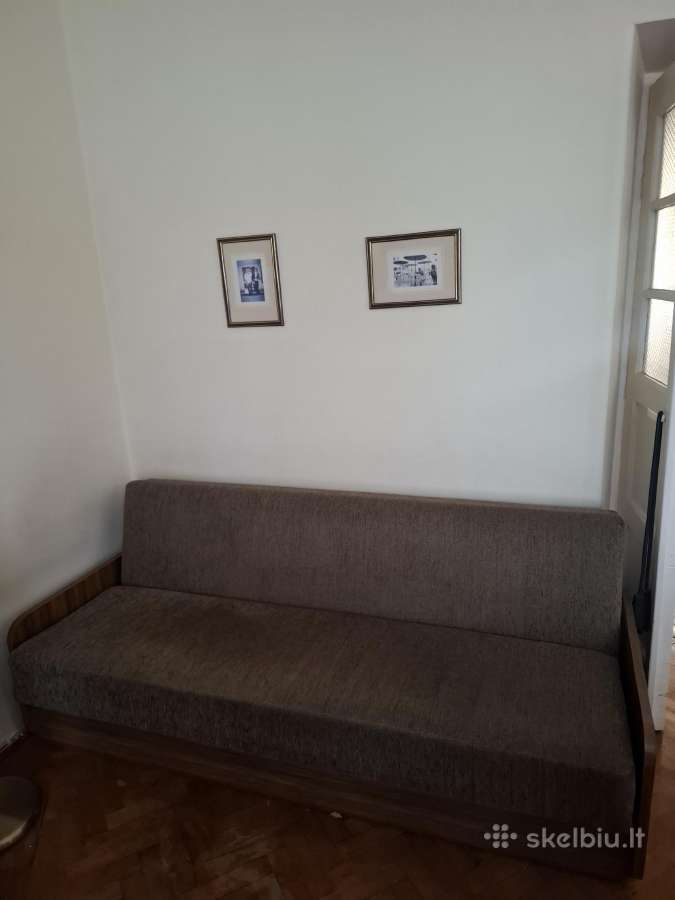 Atiduodama sofa