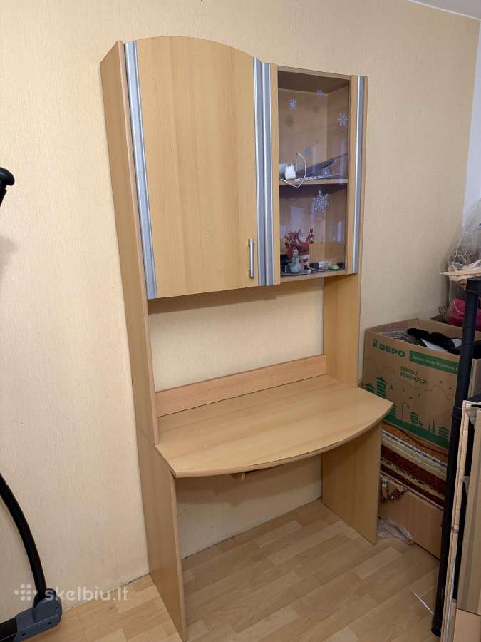 Spintelė - rašomas stalas atiduodu
