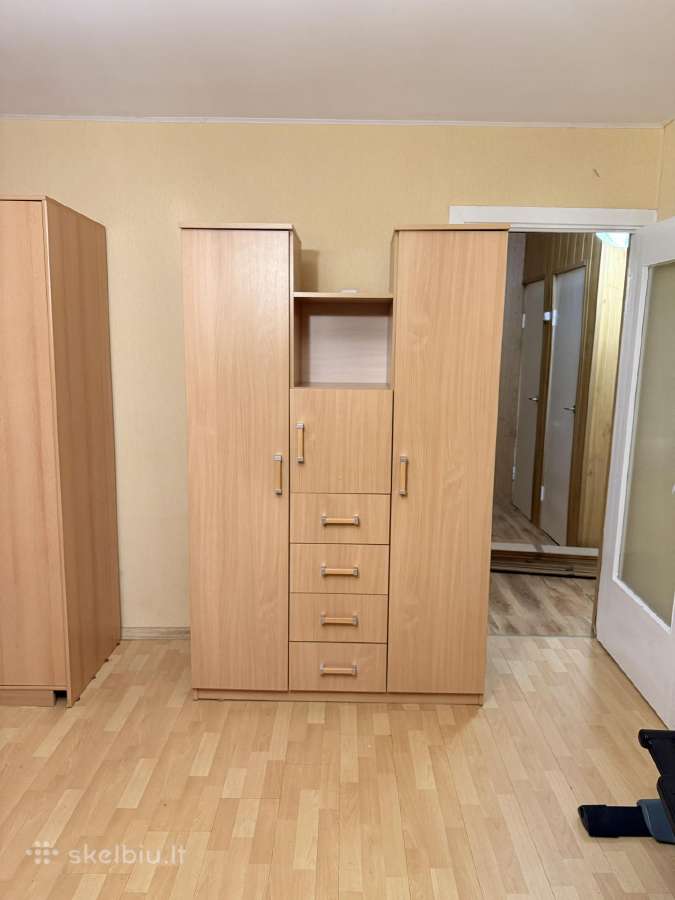 Vaikų kambario spinta su stalčiais, 2 durys