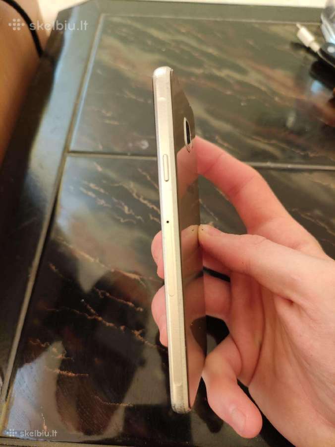 Samsung Galaxy A3(2016) - nuotraukos Nr. 8