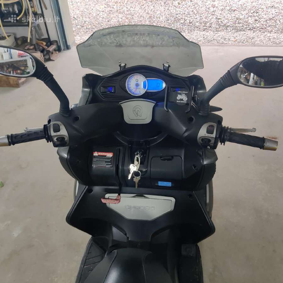 Parduodu motoroleri Quadro 350s