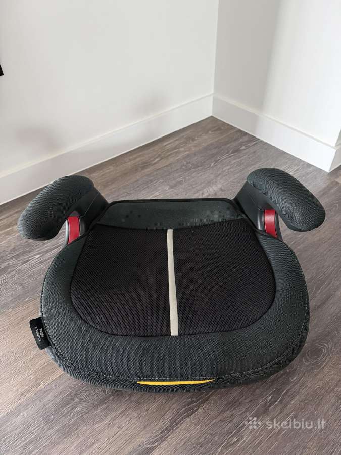 Automobilio kėdutė