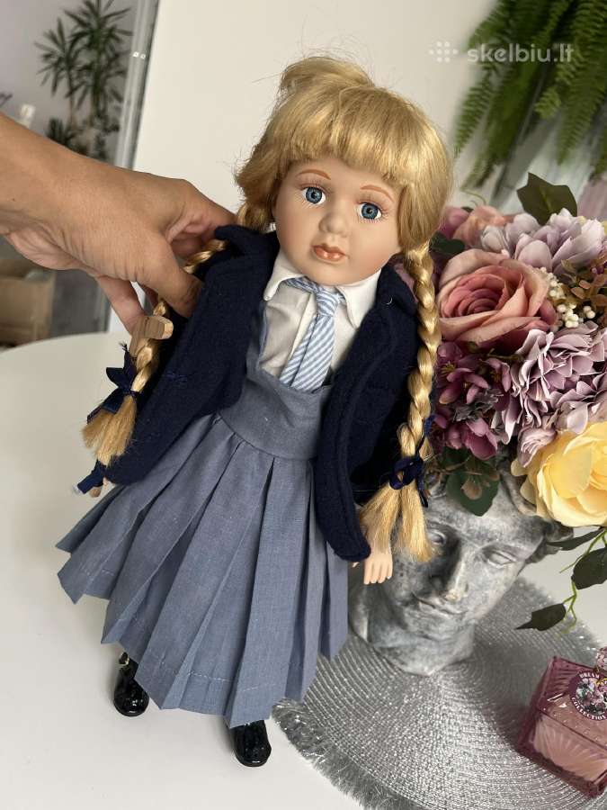 Kolekcinė Leonardo kolekcijos porcelianine lele