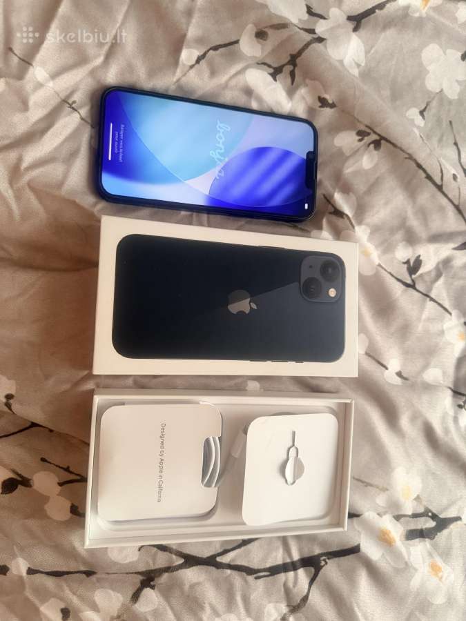 Parduodamas iPhone 13 128 GB, tamsiai mėlynos