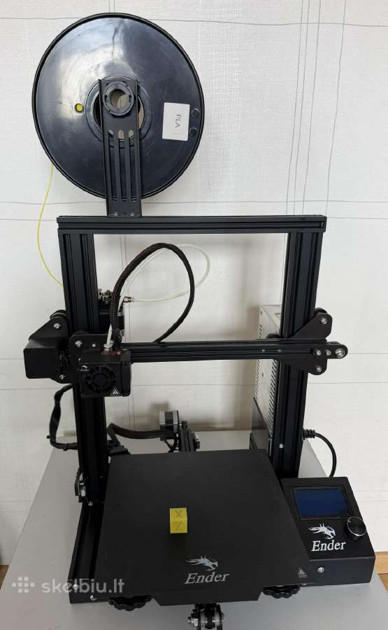 Ender 3 su Pla plastiko rite
