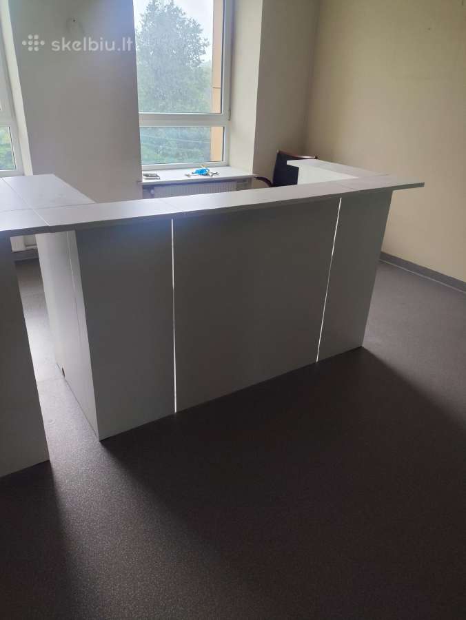 Parduodamas biuro administracijos stalas .120€ - nuotraukos Nr. 3