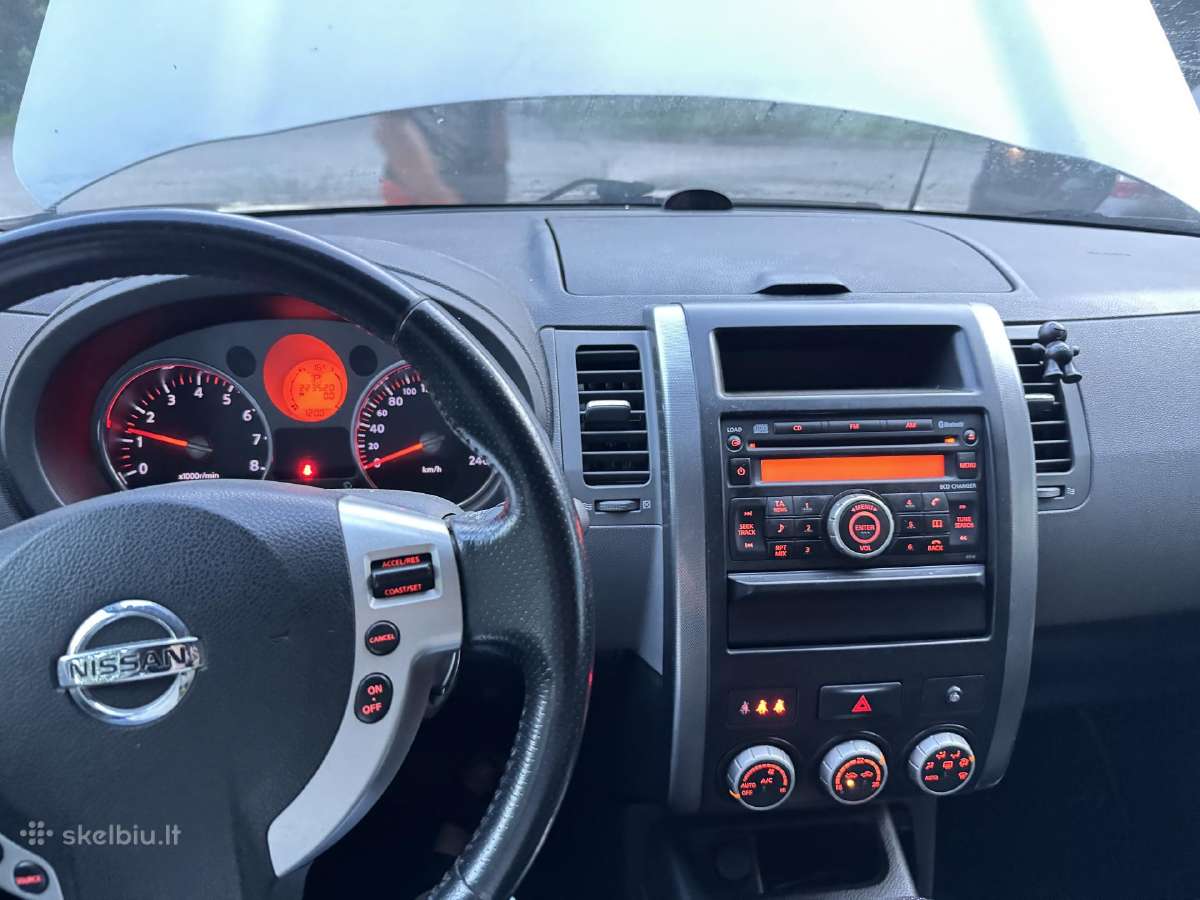 Nissan x Trail - nuotraukos Nr. 8