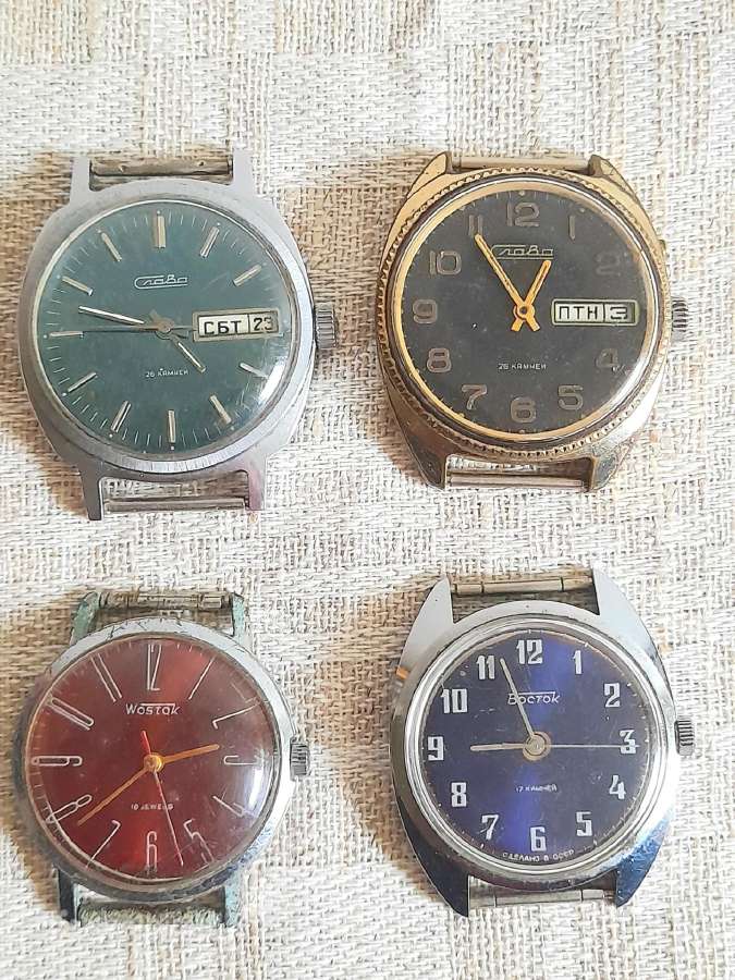Sovietiniai laikrodžiai "Slava" "Vostok'