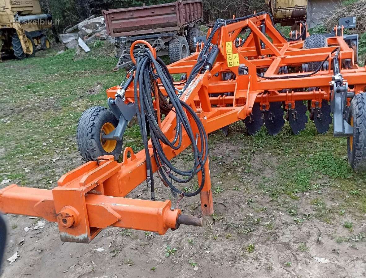 Parduodu kombainą New Holland Tf 44 dalimis, Dsl-3 - nuotraukos Nr. 5