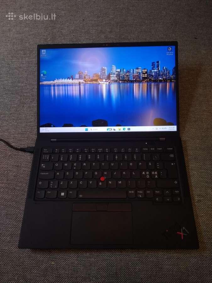 X1 Carbon i7-1165/16/512