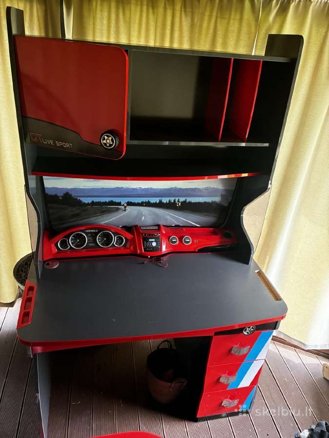 “Ferrari stalas berniukui