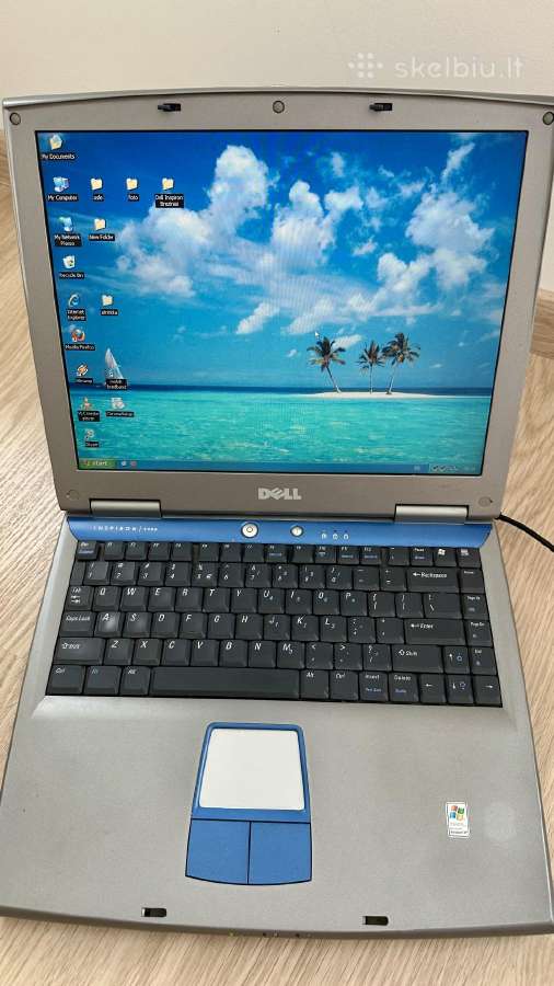 Dell Inspiron 1100 laptopas 2003metų