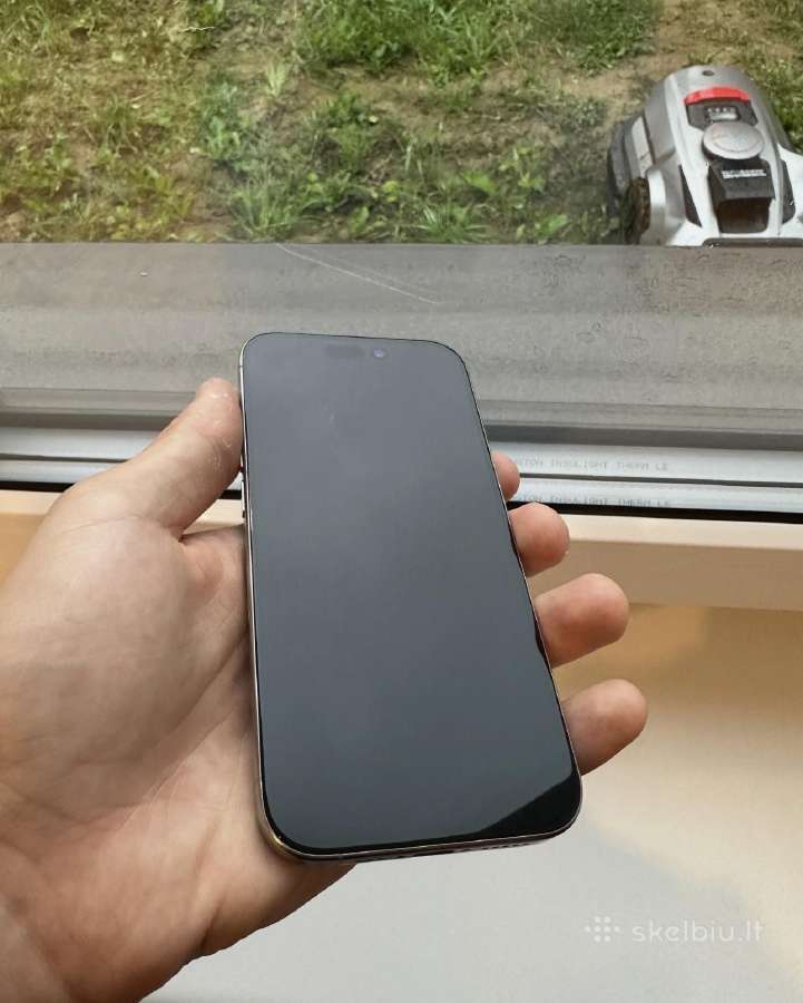iPhone 15 Pro