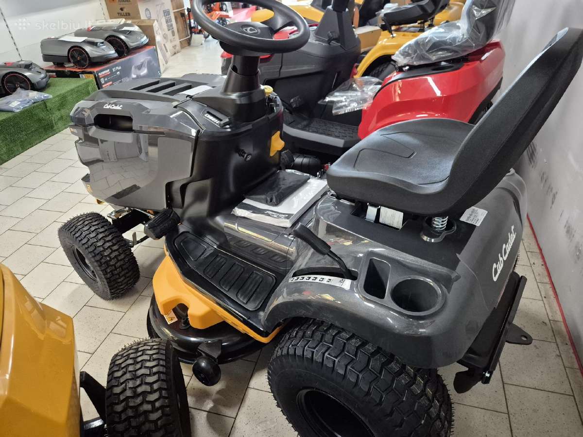 Vejos traktorius cub cadet Lt2 S98 - nuotraukos Nr. 2