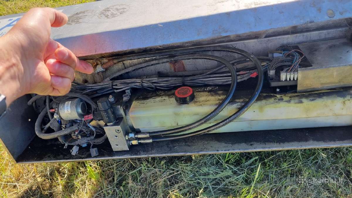 Automobilinis hidraulinis keltuvas liftas Bar - nuotraukos Nr. 3