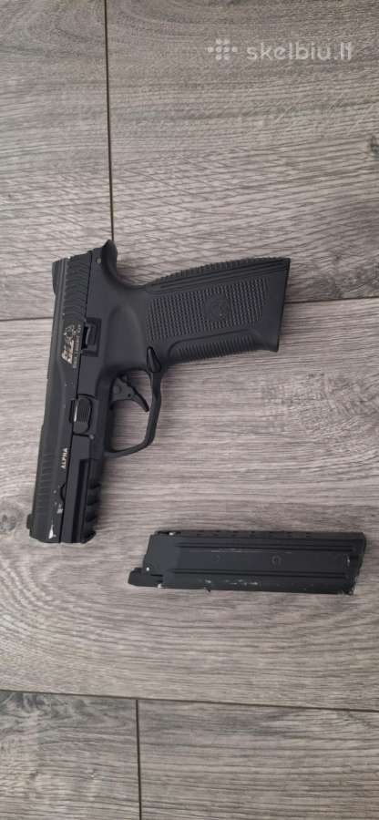 Airsoft pistoletad Ble Alpha
