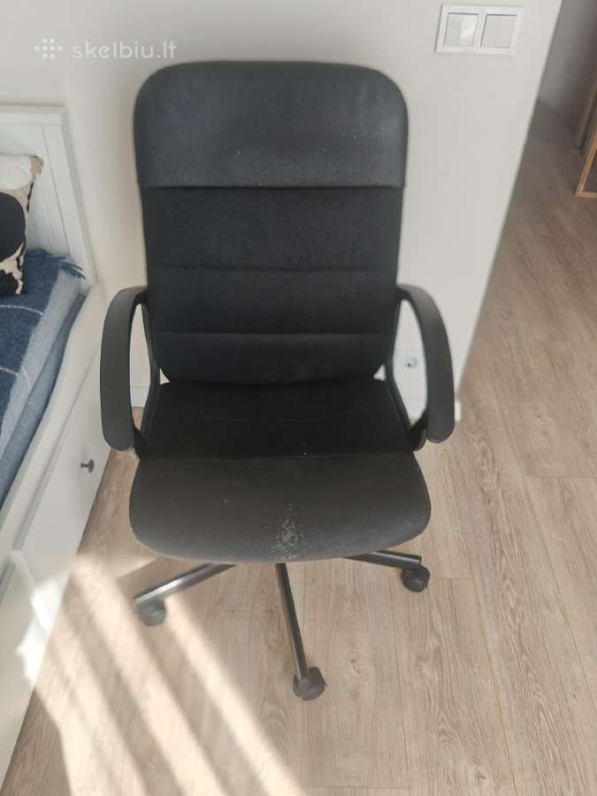 Naudota Ikea kėdė