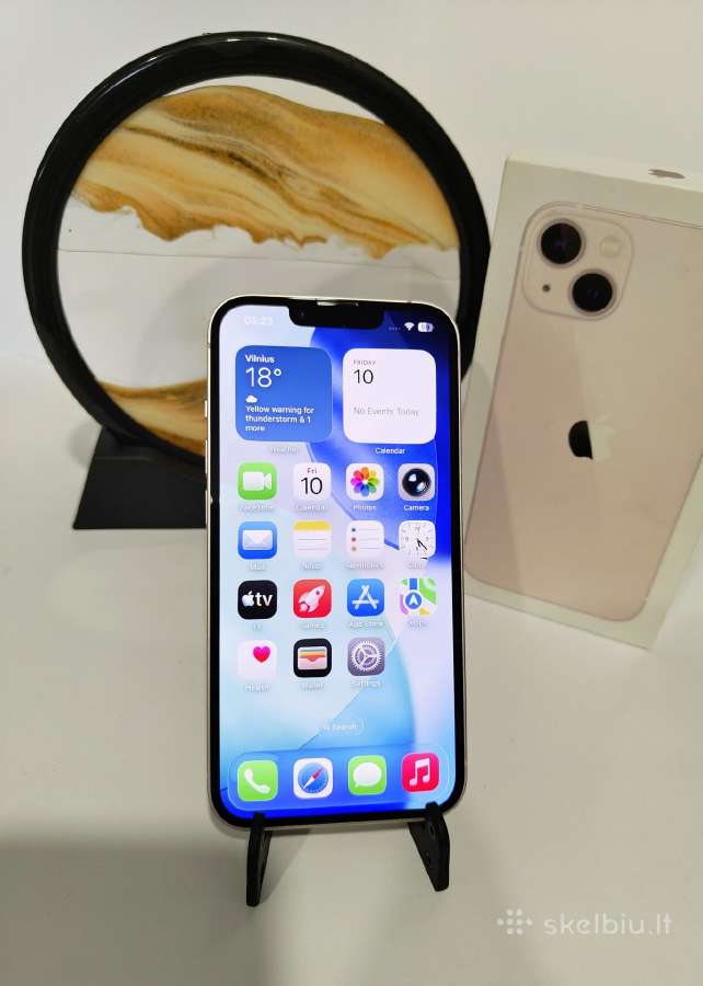 iPhone 13