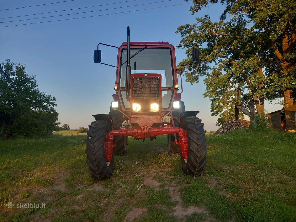 Traktorius Mtz82