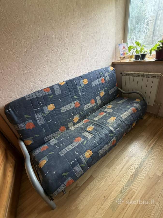 Sofa atiduodu
