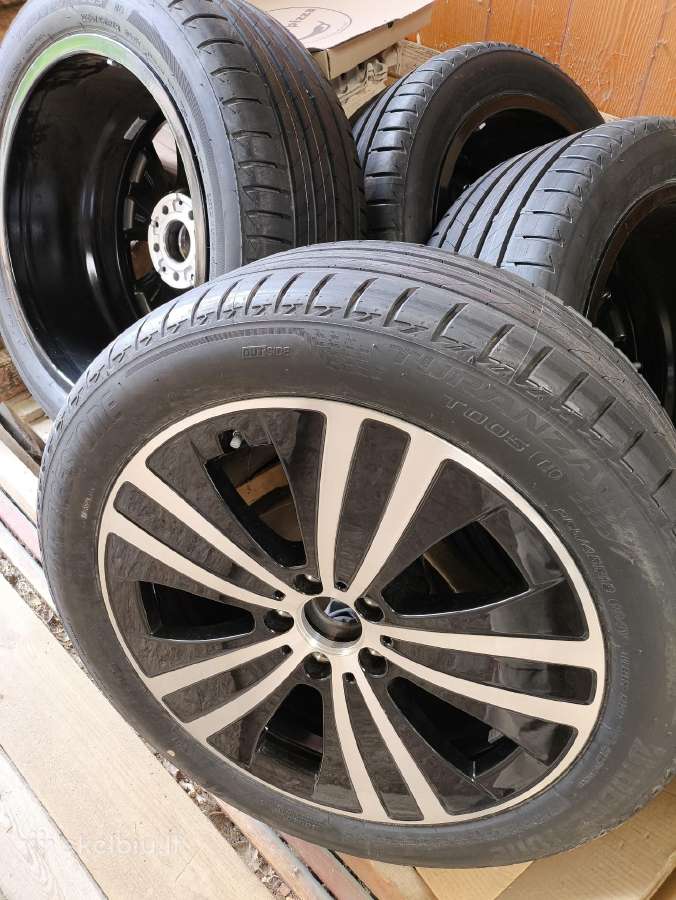 Mercedes Benz oridinalus ratlankis su padangomis - nuotraukos Nr. 3