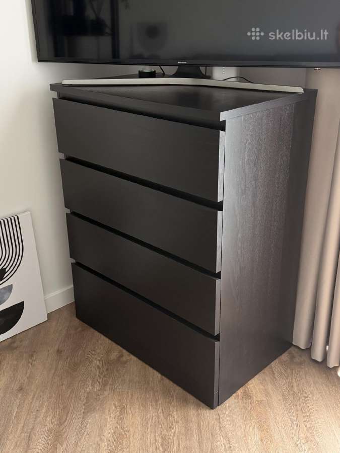 Ikea Malm komoda 4 stalčių