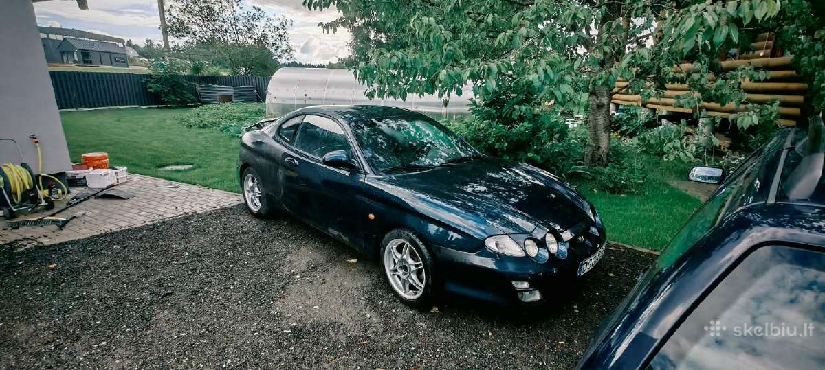 Hyundai coupe 00