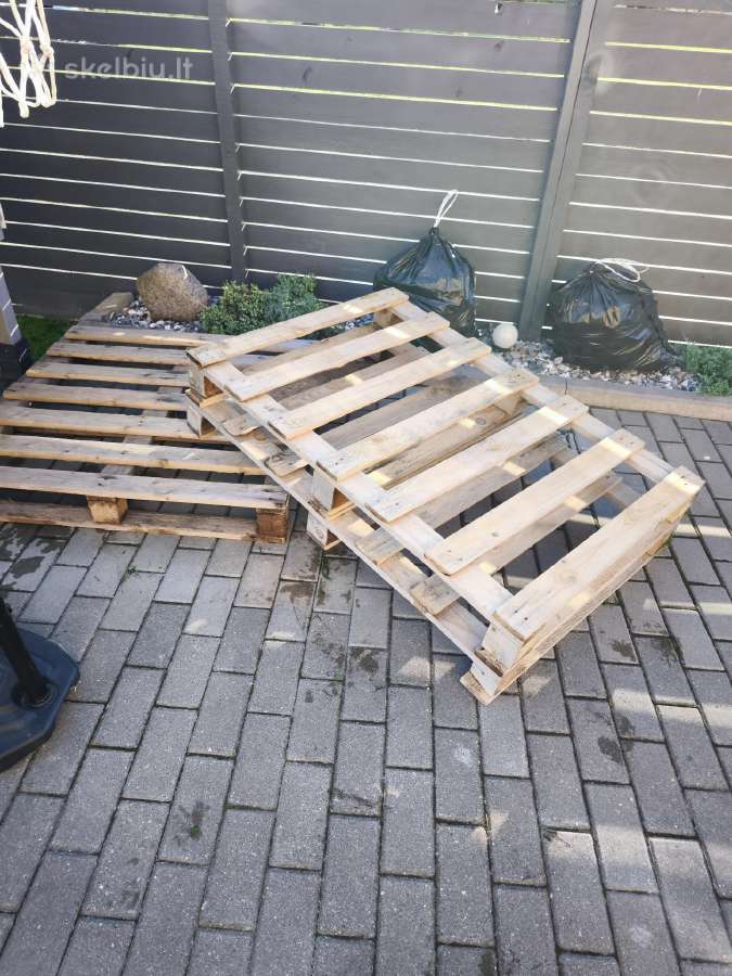 Dovanojamos 3 paletes. Romainiai Kaunas