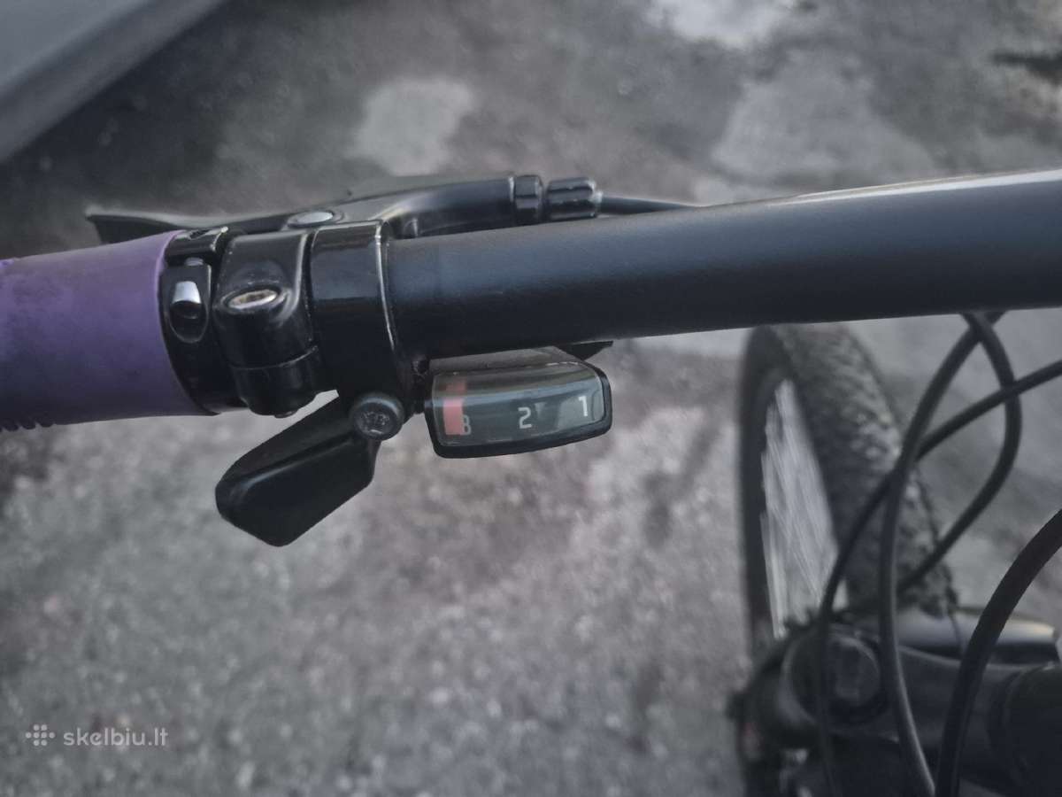Parduodu specialized rockhopper dvirati . - nuotraukos Nr. 3