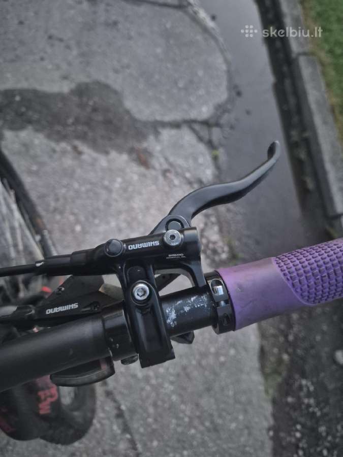 Parduodu specialized rockhopper dvirati . - nuotraukos Nr. 4