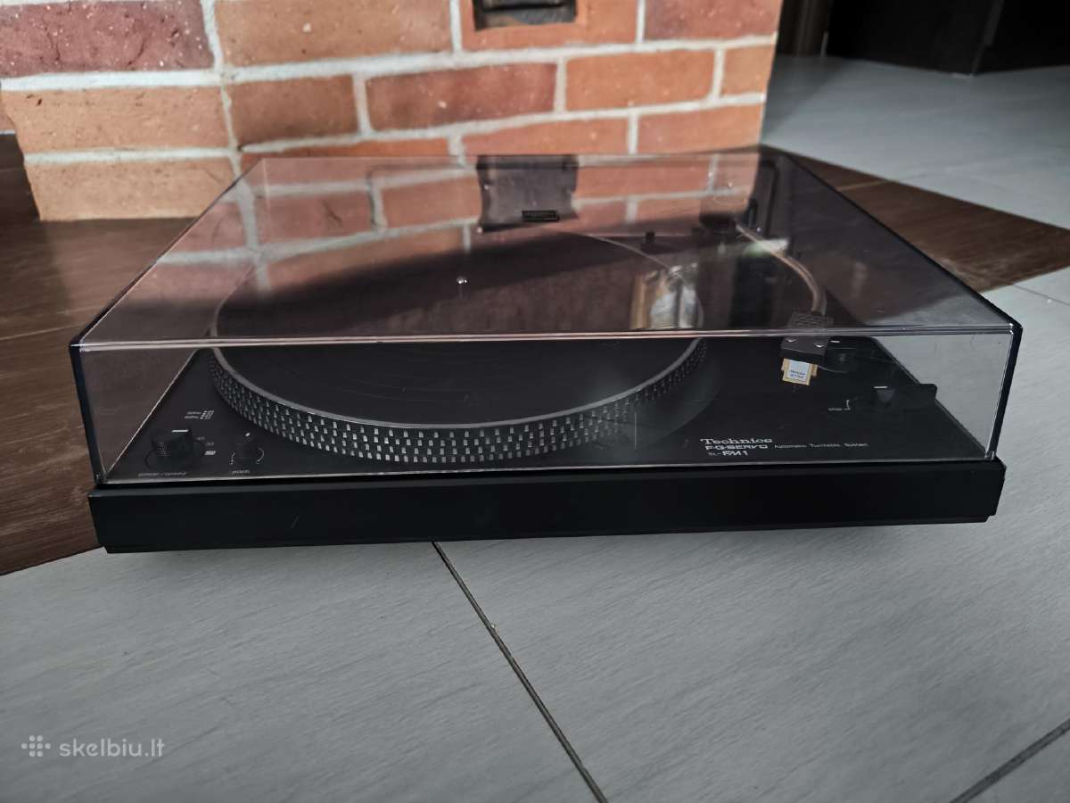 Technics SL-fm 1 plokštelių grotuvas