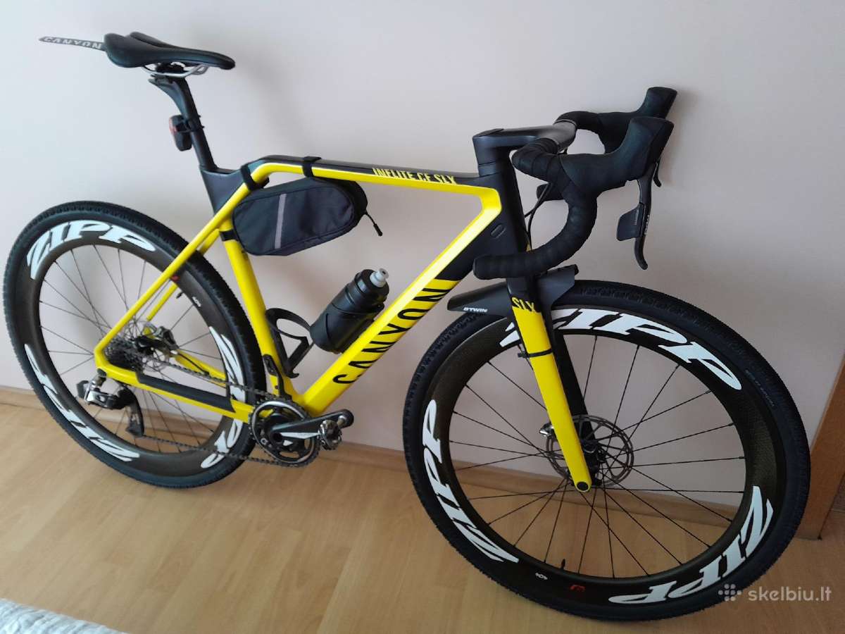 Canyon carbon dviratis