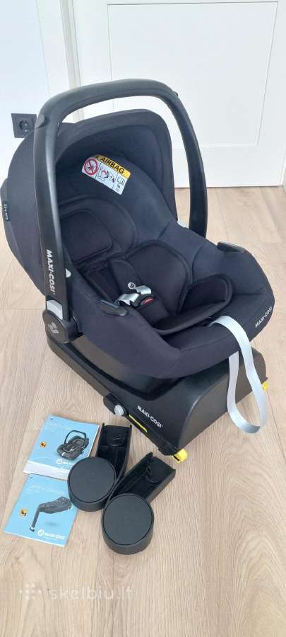 Autokėdutė Maxicosi Cabriofix 0-12 kg su baze