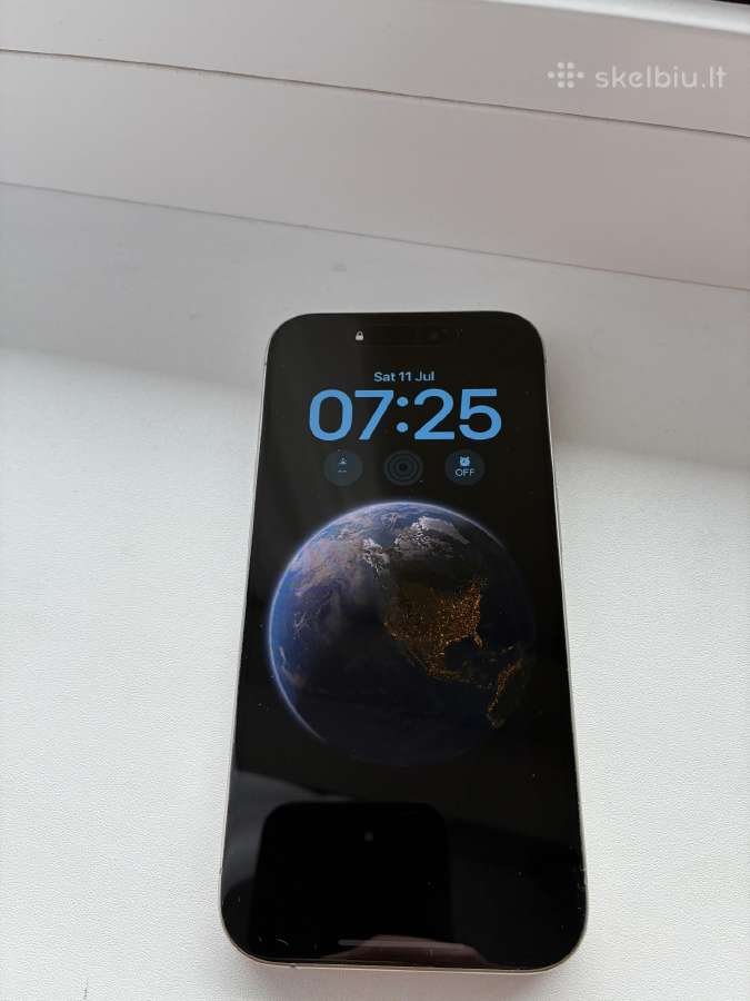 iPhone 15 Pro, 128gb, 88% battery, titanium grey