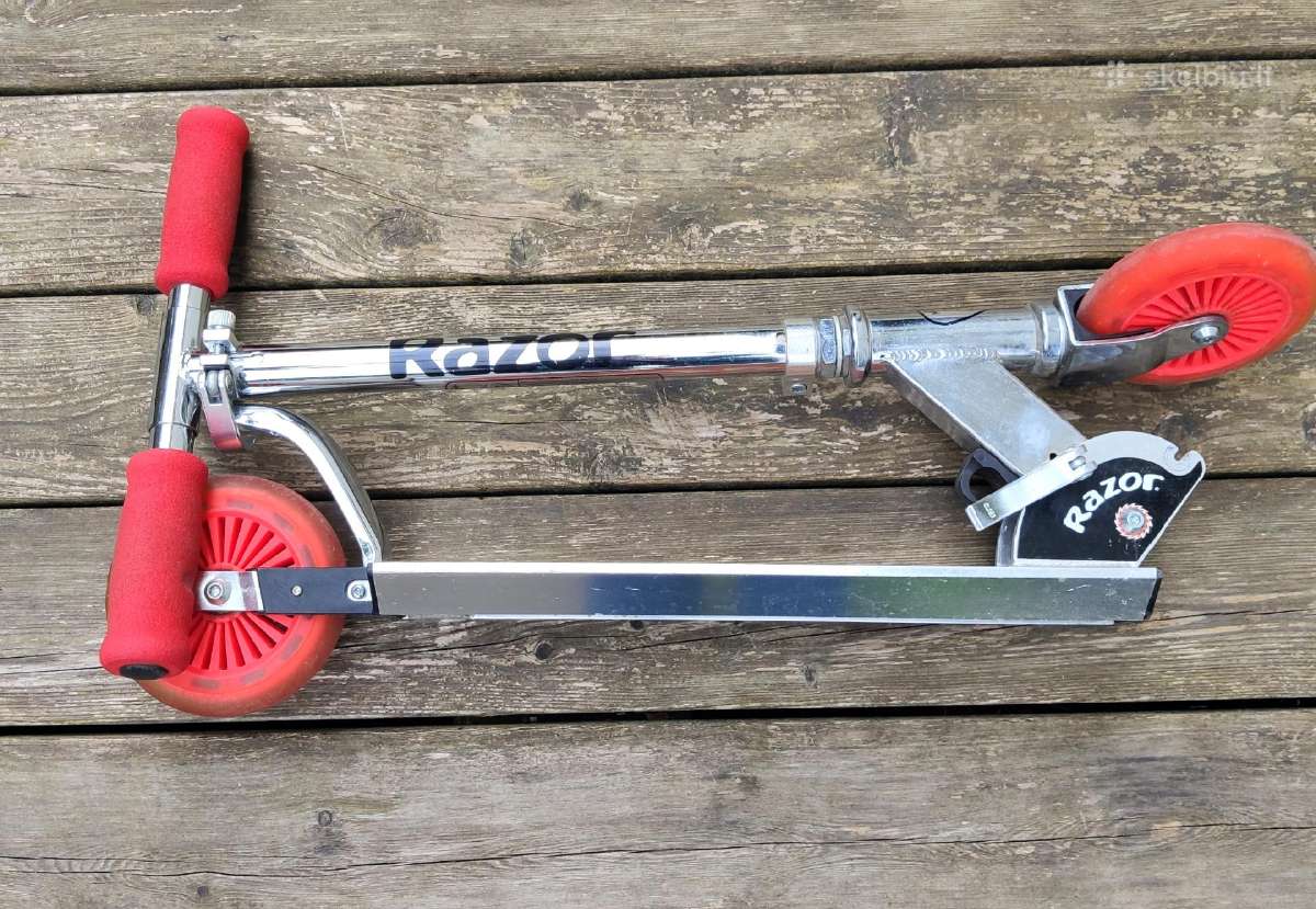 "Razor" paspirtukas plieninu rėmu raudonais ratais - nuotraukos Nr. 2