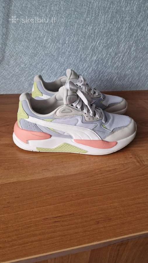 Puma kedai - nuotraukos Nr. 2