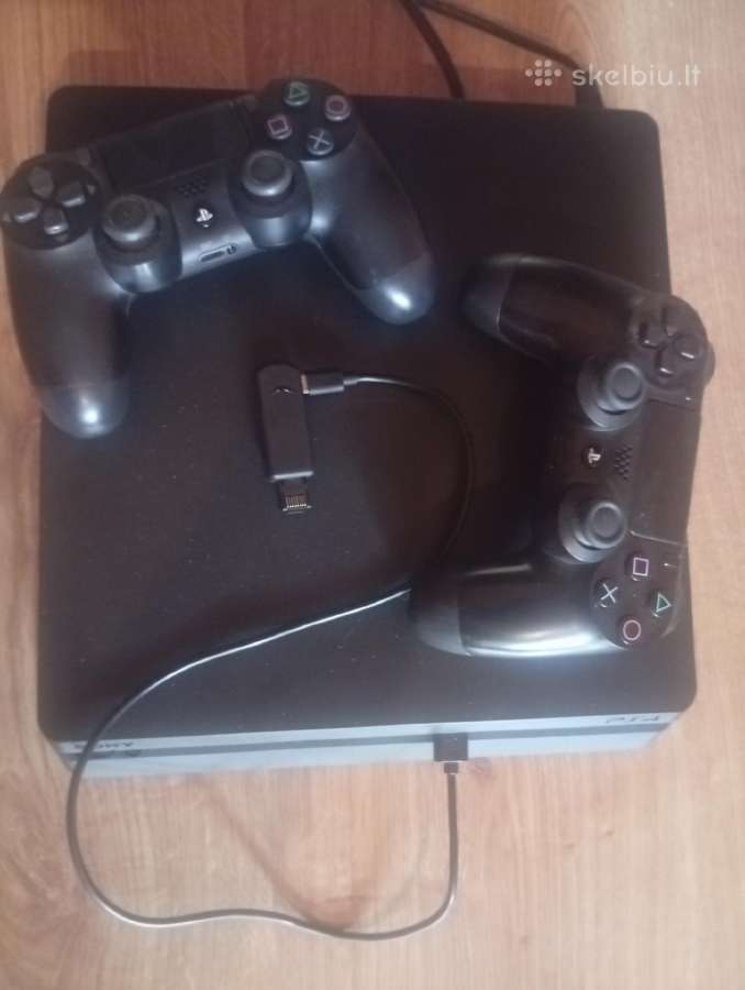90€